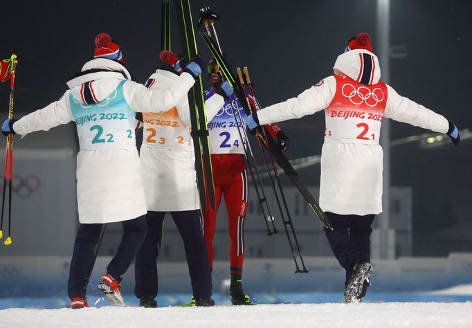 Norští sdruženáři slaví olympijský triumf.