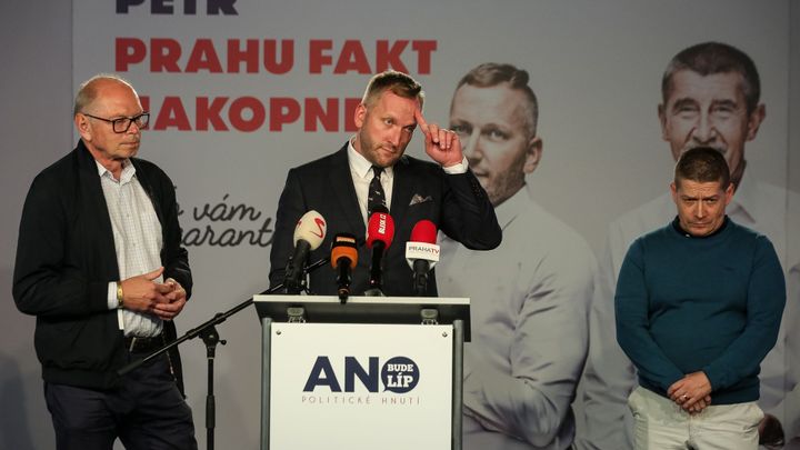 Charaktery se odkopaly, úsměvy střídá realita, říká Stuchlík. Funkce v ANO mu uniká