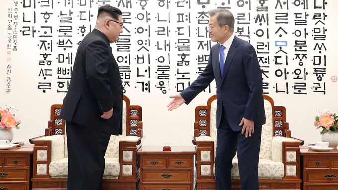 Setkání Kim Čong-una s jihokorejským prezidentem Mun Če-inem. Ilustrační foto.