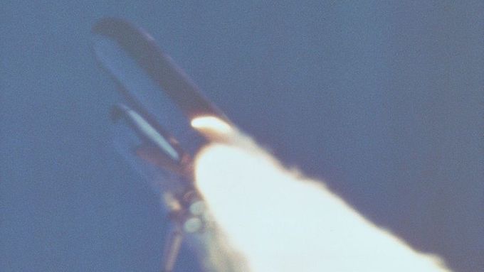 Havárii raketoplánu Challenger živě zachytila americká CNN.