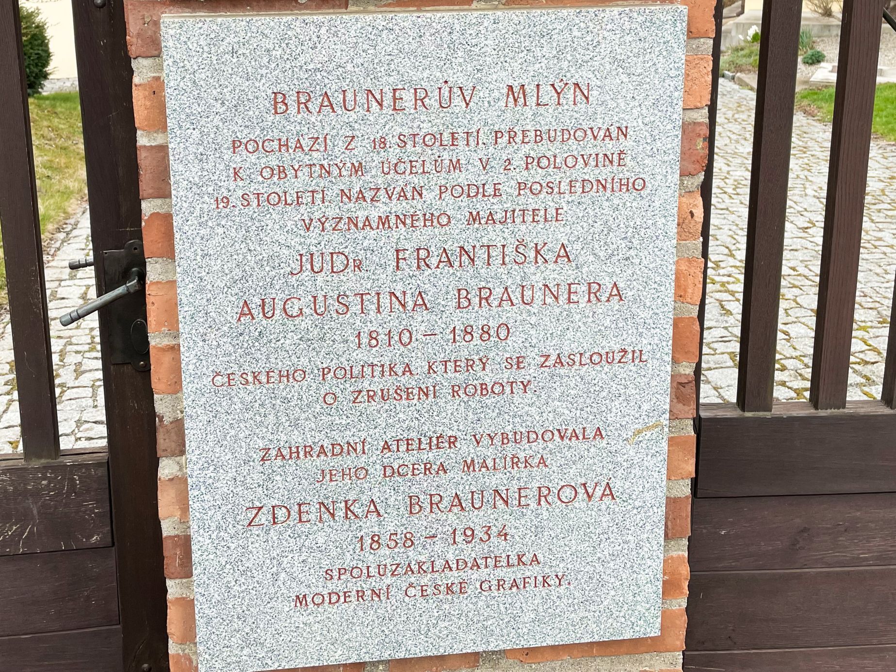 Roztoky u Prahy, vily