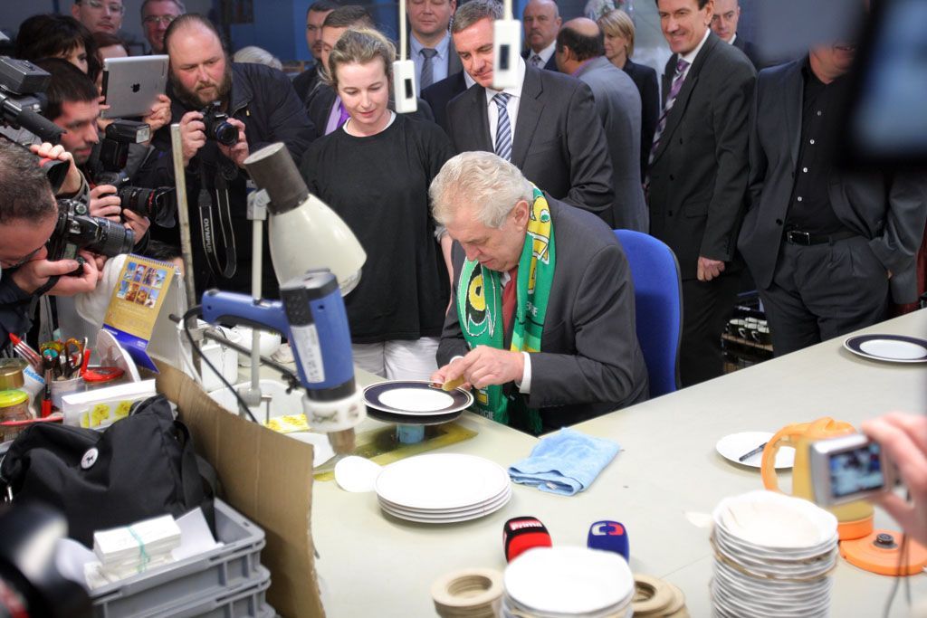 Zeman na návštěvě Karlovarského kraje
