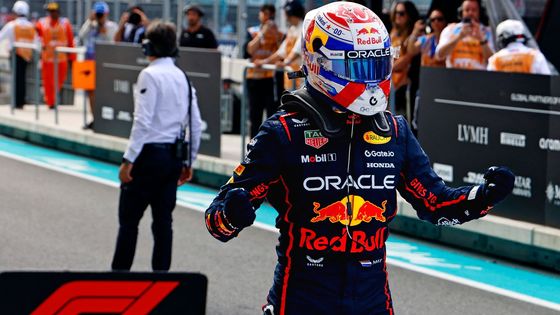 Max Verstappen v Red Bullu slaví triumf v kvalifikaci na Velkou cenu Miami F1 2025