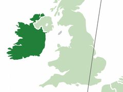 Irská republika (tmavě zeleně) a Severní Irsko (světle zeleně), které je součástí Velké Británie.