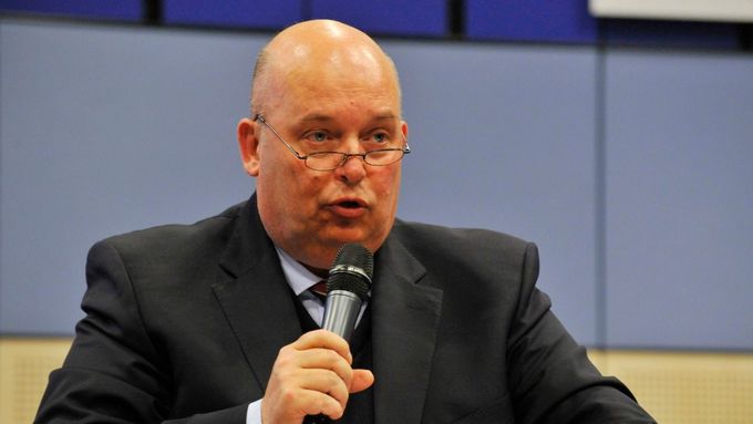 Ministr Miroslav Toman.