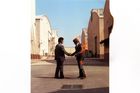 Zemřel Ronnie Rondell, kaskadér v plamenech ze slavného obalu alba Pink Floyd