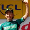 Japonský cyklista Jukira Araširo se raduje po čtvrté etapě Tour de France 2012, za kterou byl vyhlášen nejbojovnějšího jezdce.