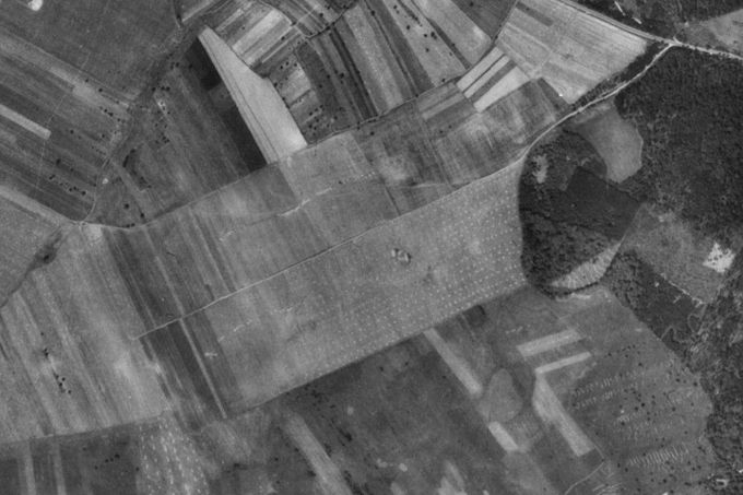 Aqualand Moravia na leteckém snímku z roku 1950.