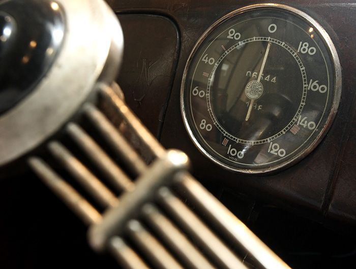 Tatra 87