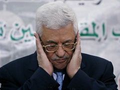 Mahmúd Abbás - jeho pozice je velmi slabá. Po vytvoření vlády národní jednoty by mohla zesílit