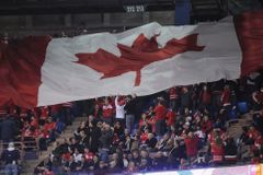 Zemřela další hokejová legenda, kanadský kouč Quinn