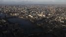 ATTENTION EDITORS - EMBARGOED FOR PUBLICATION TO 00:01 GMT JANUARY 11, 2013 St Paul's cathedral and the Thames River are seen from The View gallery at the Shard, western Europe's tallest building, in London January 9, 2013. The View, the public viewing deck accessible by high speed elevators on the 309 metre (1013 feet) Shard building, opens on February 1. Picture taken January 9, 2013. REUTERS/Luke Macgregor (BRITAIN - Tags: TRAVEL CITYSCAPE) TEMPLATE OUT Published: Led. 10, 2013, 12:07 odp.