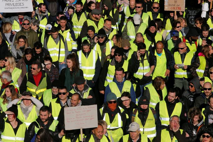 Protest hnutí žlutých vest v Marseille - 8. prosinec