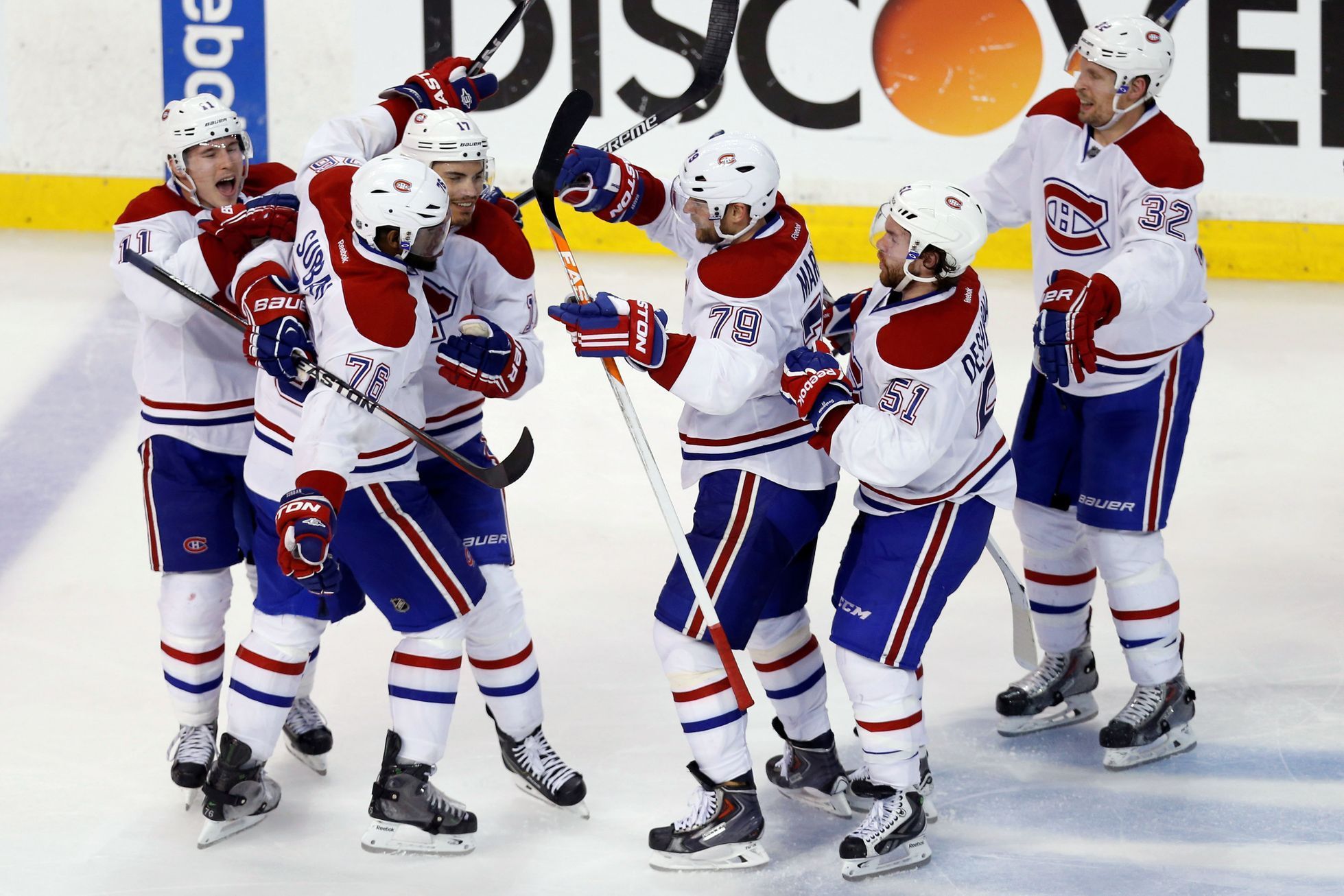 NHL: Stanley Cup Playoffs-Montreal Canadiens vs Boston Bruins (radost hráčů Montrealu z gólu v prodloužení)
