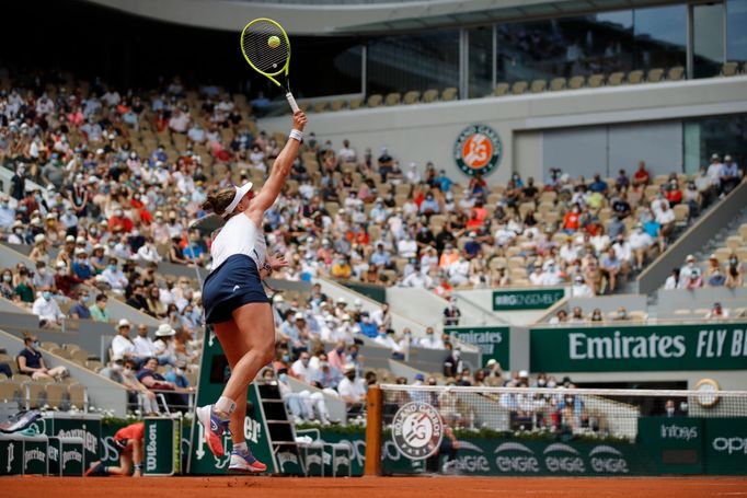 Anastasia Pavljučenkovová ve finále French Open s Barborou Krejčíkovou