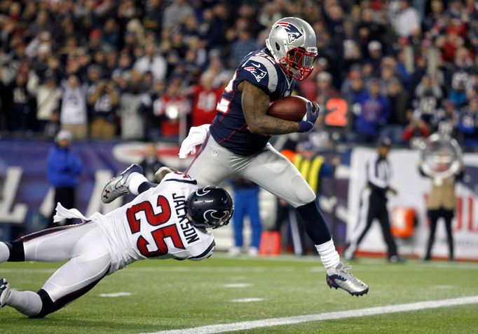 NFL,  Stevan Ridley (New England Patriots) a  Kareem Jackson (Houston Texans)