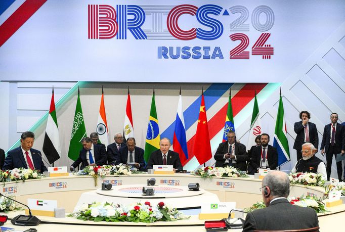 Světoví státníci přijíždí do Ruska na setkání skupiny BRICS.