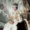 Královna Alžběta II., korunovace, historie, Velká Británie, Zahraničí