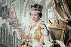Obrazem: Od Viktorie po Alžbětu II. Jak vypadaly korunovace britských panovníků