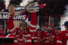 McDavid se stal hrdinou Kanady. Finále Turnaje čtyř zemí rozhodl v prodloužení