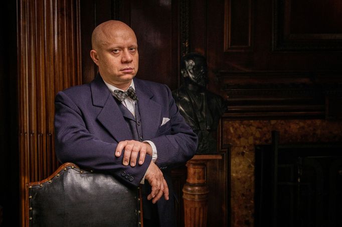 Emanuela Moravce hraje Marián Labuda mladší.