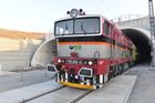 Ejpovický tunel měří přes čtyři kilometry a je součástí nové tratě z Plzně do Rokycan, která je na III. tranzitním koridoru Praha - Cheb.