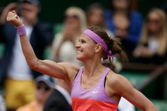 Lucka hrála skvěle, radoval se její kouč Rob Steckley