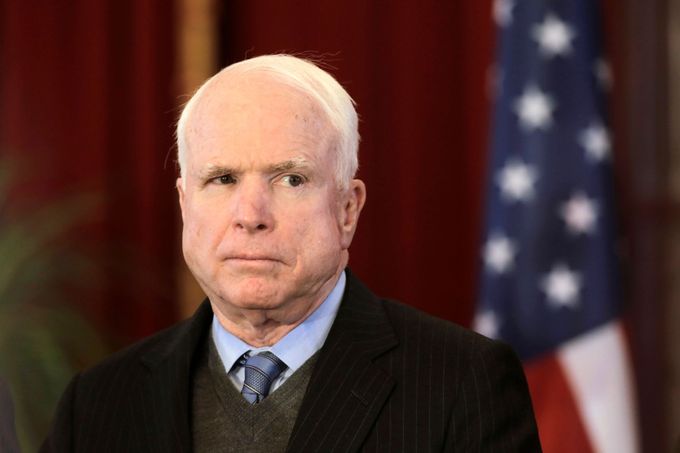 John McCain, senátor Republikánské strany z Arizony.