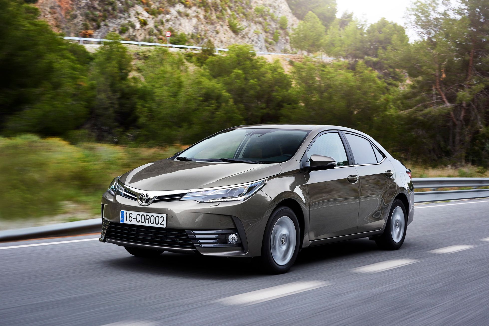 Auta z exotických zemí