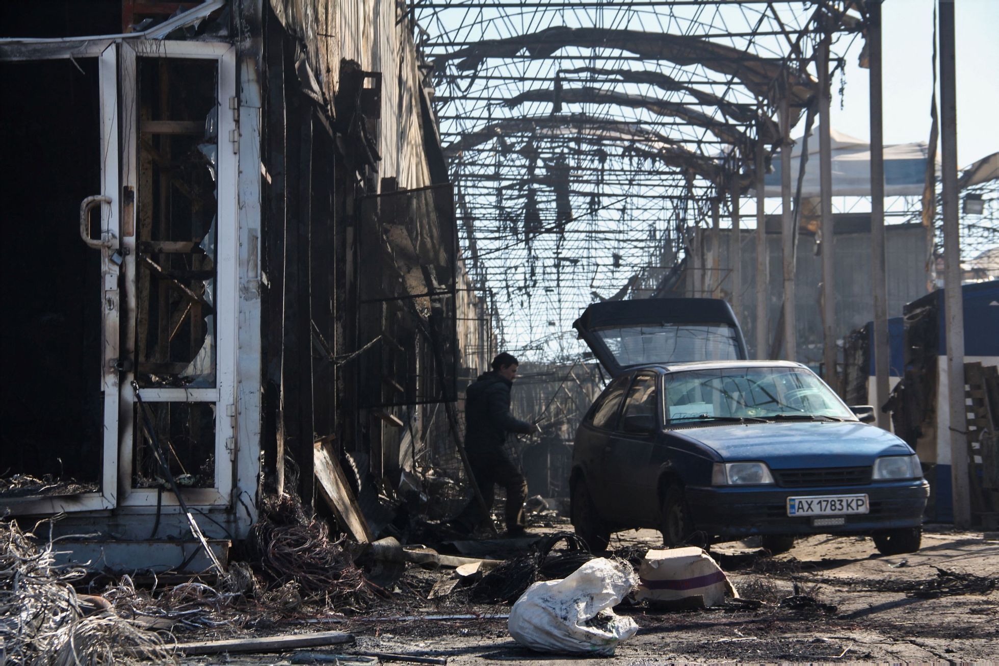 Zničené tržiště v Charkově