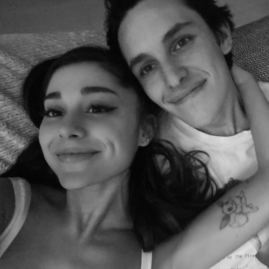 Ariana Grande a Dalton Gomez