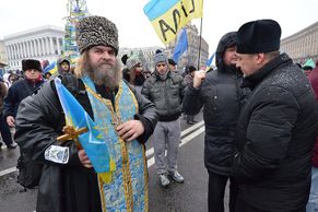 Ukrajinská revoluce ještě nezmrzla, žije na Euromajdanu