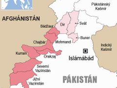 Mapa znázorňuje kmenová území, která vláda v Islámábádu nekontroluje.