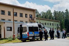 Zadržených nelegálních cizinců v Česku prudce ubylo. Klesl počet migrantů mířících do západní Evropy