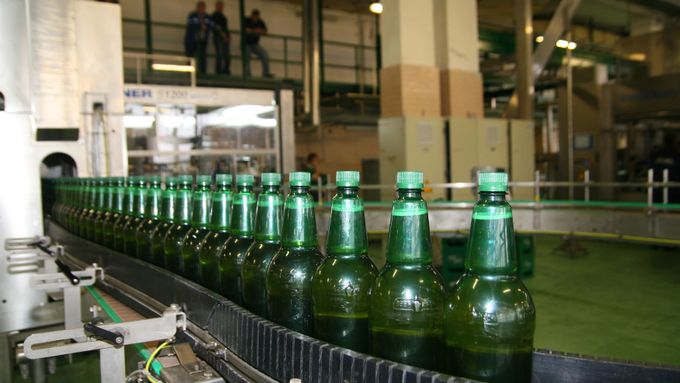 Množství piva stáčeného do PET lahví rok od roku narůstá.