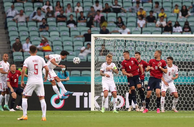 Thomas Delaney dává gól ve čtvrtfinále Česko - Dánsko na ME 2020