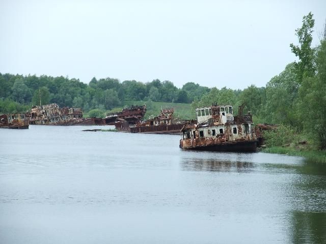 Lodě v přístavu Černobyl
