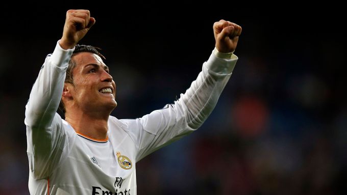 Cristiano Ronaldo se raduje z gólu v zápase s Levante