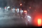 Policie začne v Praze měřit emise. Zaměří se na auta bez filtru pevných částic