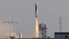 Raketa New Shepard, Jeff Bezos.