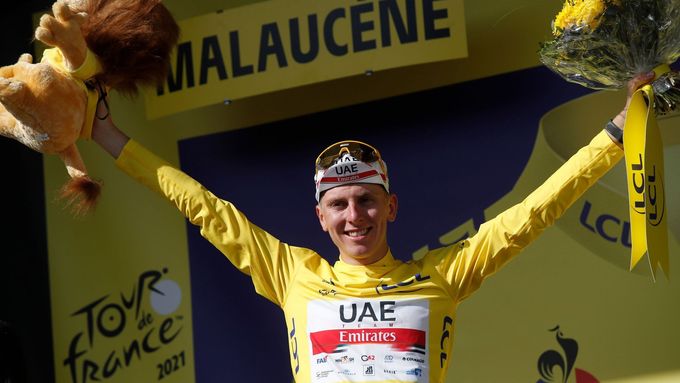 11. etapa Tour de France 2021: Tadej Pogačar bezpečně udržel žlutý dres.