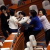 Bitka v jihokorejském parlamentu