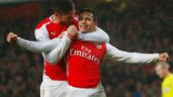 Šanci mu připravil po slalomu přes půl hřiště Alexis Sánchez, který navíc v 37. minutě otevřel skóre.