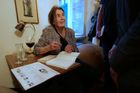 „Prorok blbosti“ se rodil dlouho. Vyšla nová kniha o Haškovi, Švejkovi a humoru