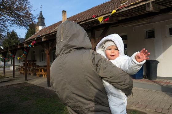 Klára Kissová with her daughter.