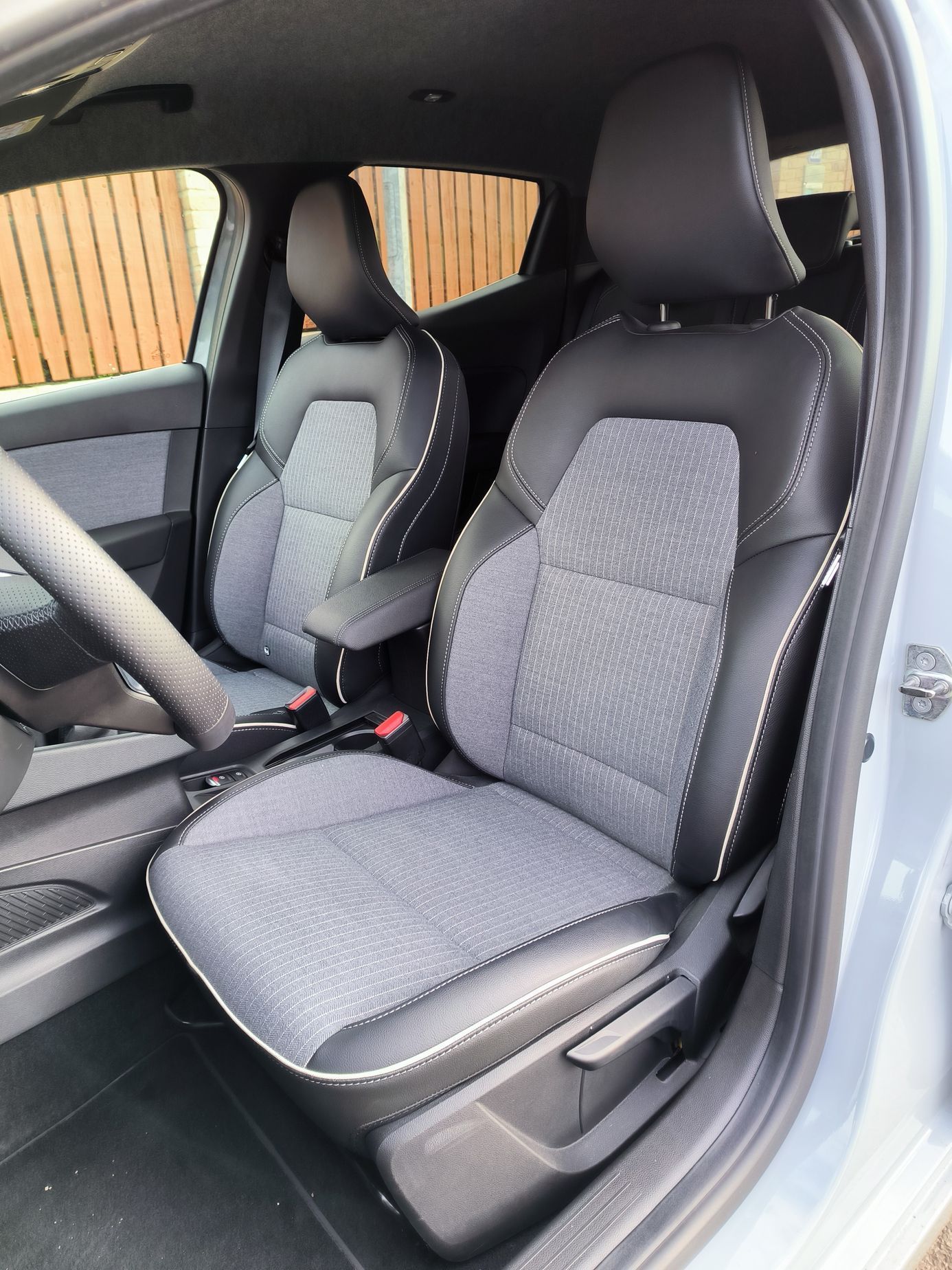 Renault Clio 2023