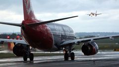 Boeing 737 společnosti Sky Europe na letišti Ruzyně