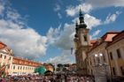 Poutníci na Velehradě. Ve vedru dorazilo 30 tisíc lidí