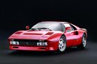 Vydával se za kupce a ukradl Ferrari 288 GTO za 51 milionů. Policie po něm dál pátrá