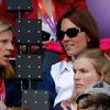 Britská princezna z Cambridge Kate Middletonová sleduje atletiku na OH 2012 v Londýně.